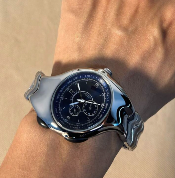 surfer watch